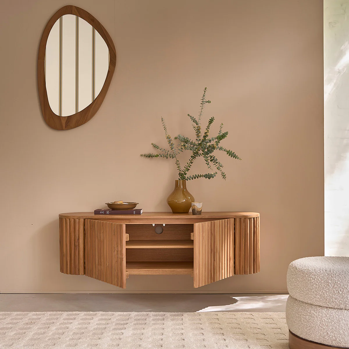 Mobile porta TV a parete in legno di teak da 140 cm - Image 3