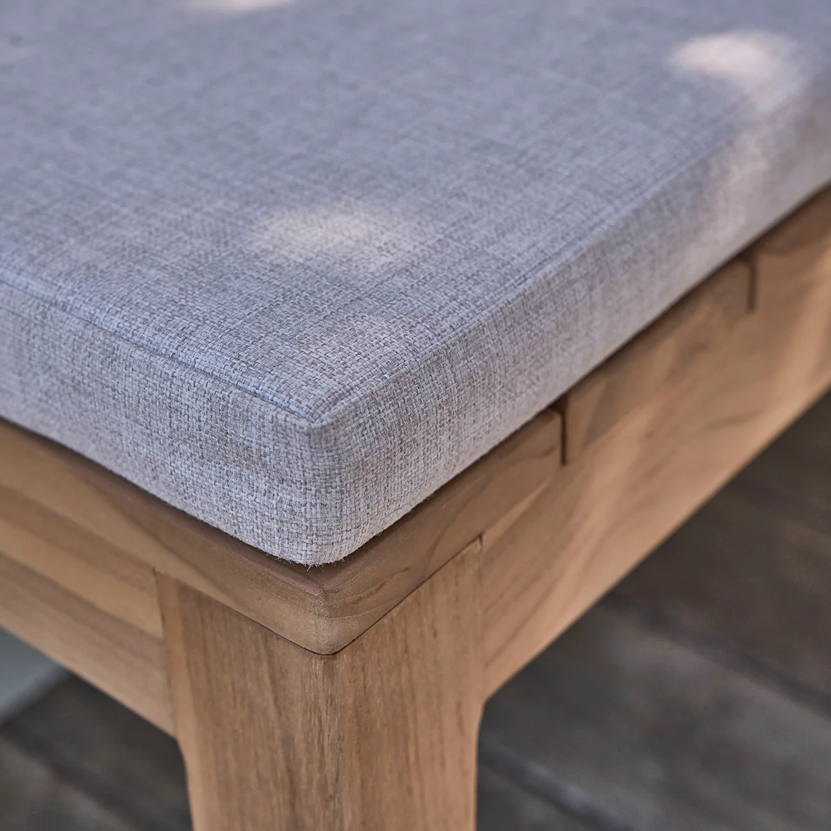 Panchina da giardino in teak massello 180 cm con cuscino - Image 4