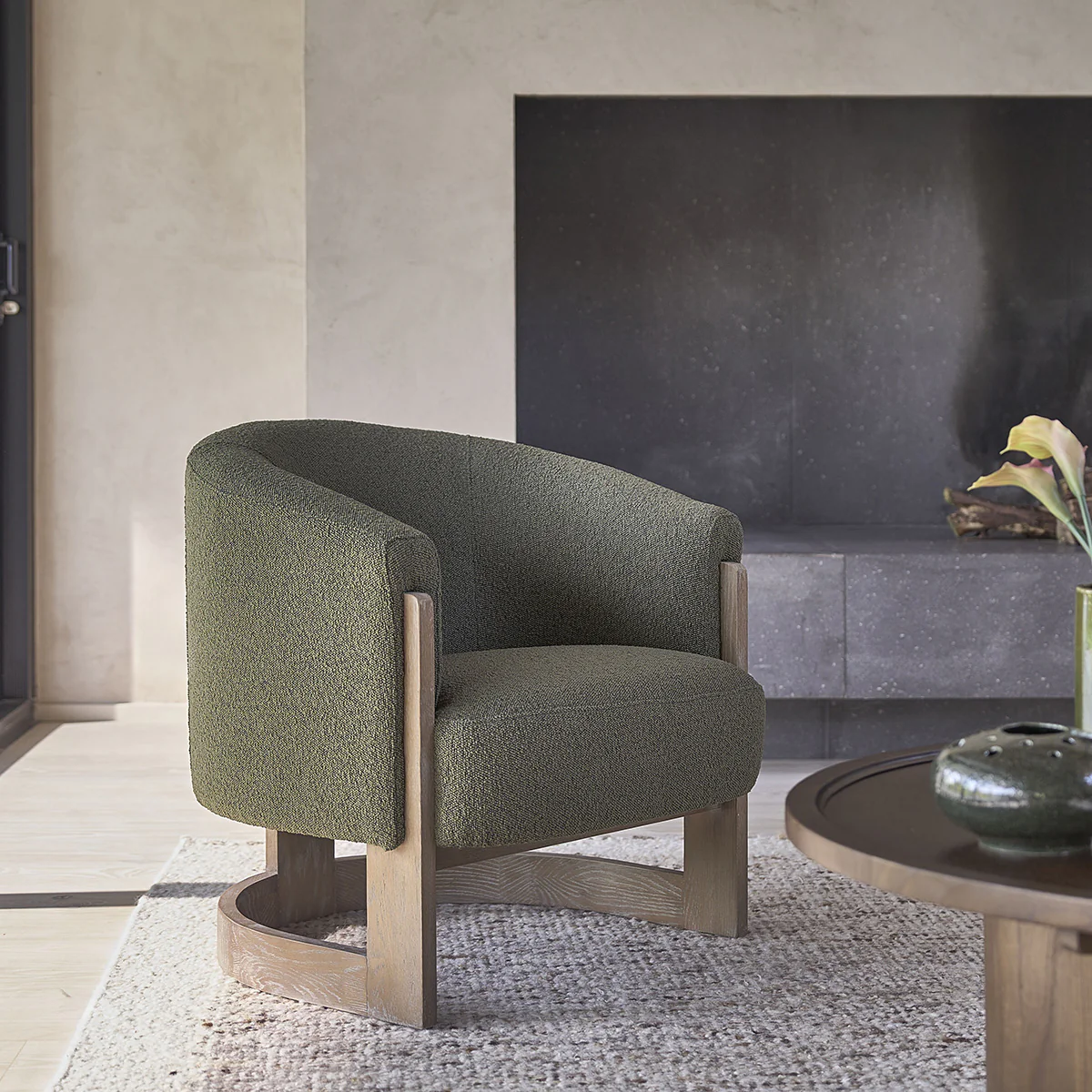 Poltrona in rovere massello e tessuto bouclé kaki - Image 3