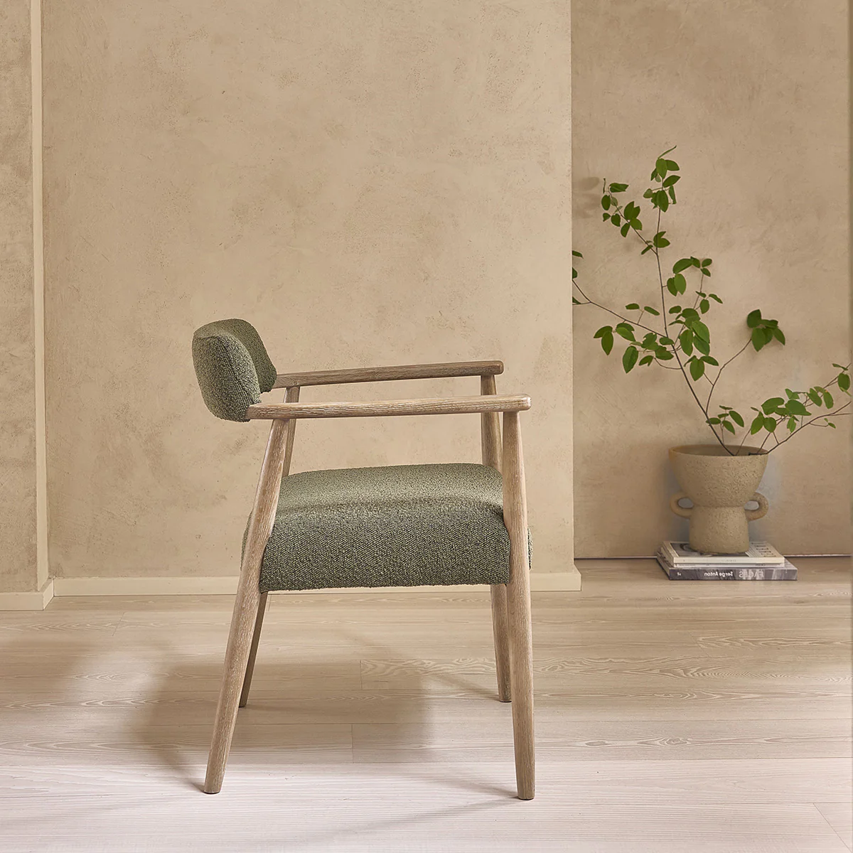 Sedia in rovere e tessuto bouclé kaki - Image 3