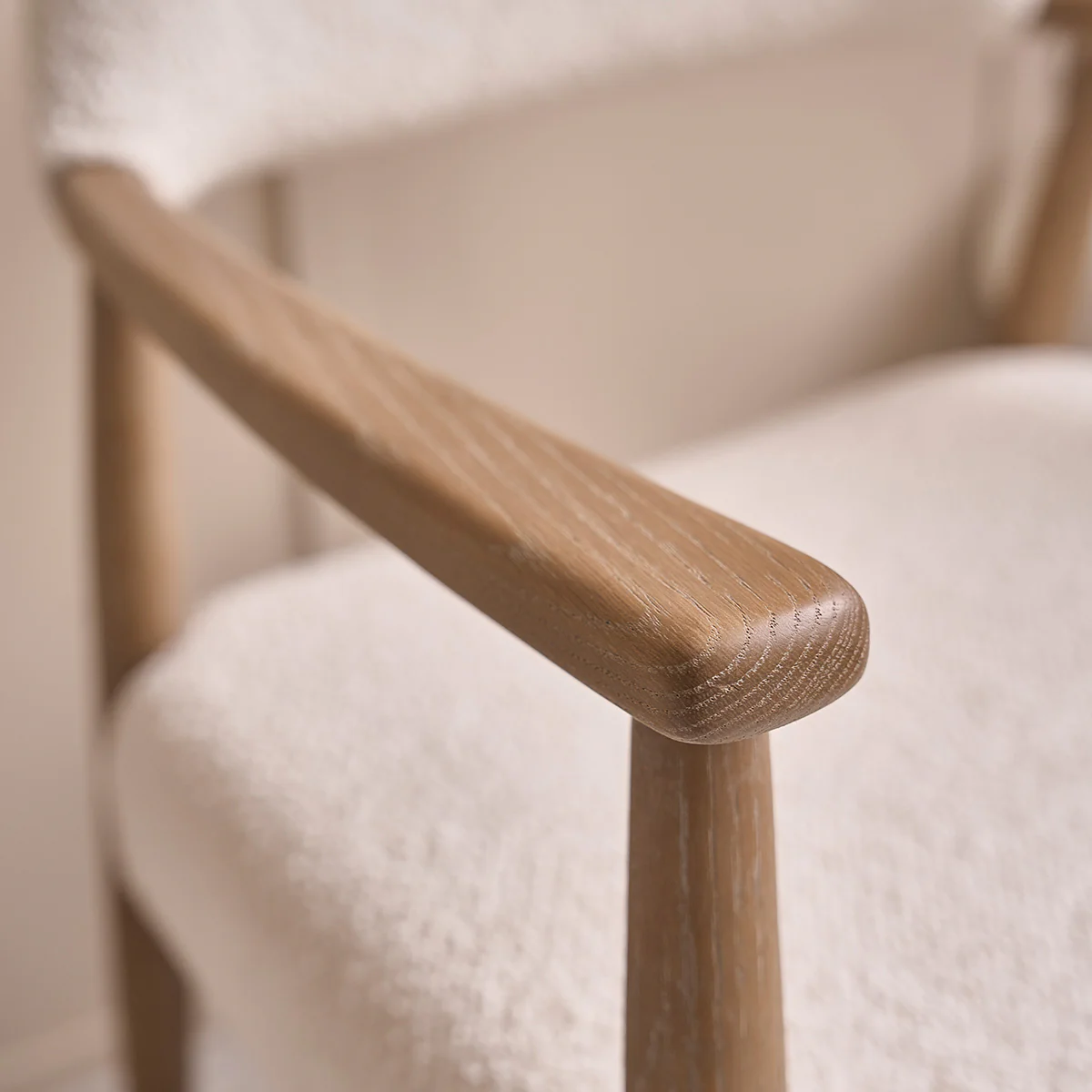 Sedia in rovere massello e tessuto bouclé - Image 5
