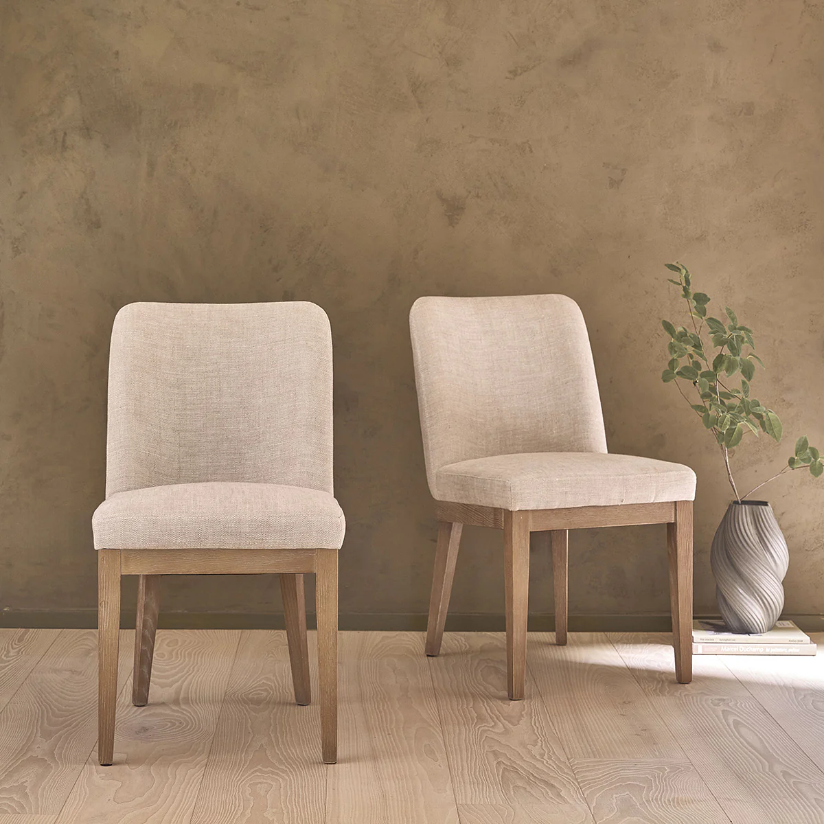 Sedia in rovere massello e tessuto di lino - Image 7
