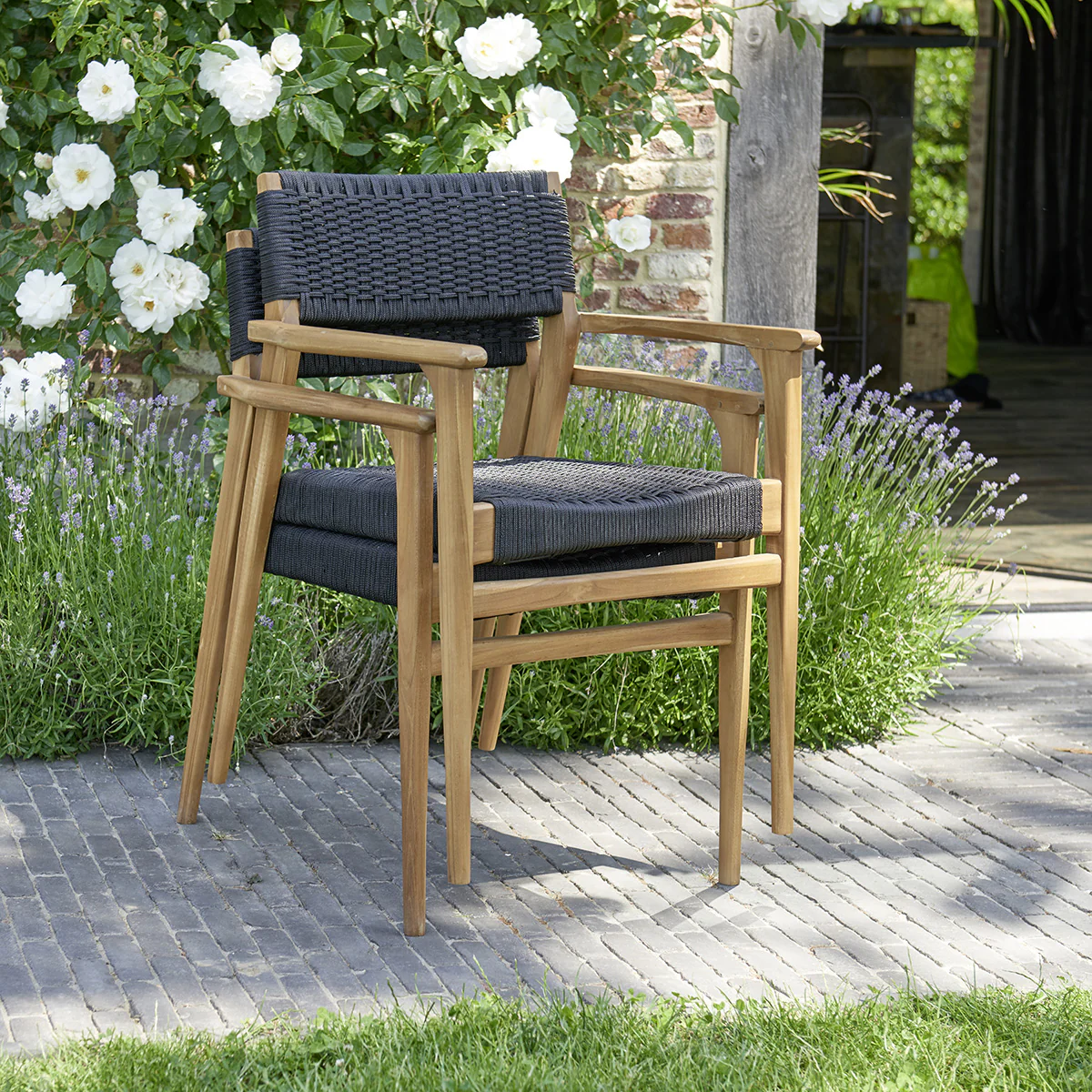 Set di mobili da giardino in legno di teak massello e corda nera 8 pers. - Image 6